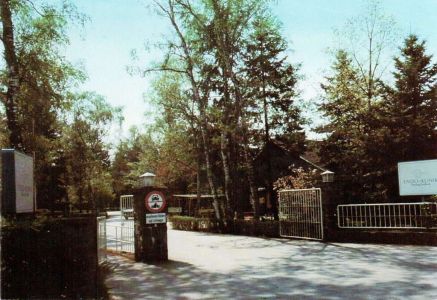 Eingang zur ENDO-Klinik Wintermoor um 1977 - Ansichtskarte 729 Verlag R. Reher